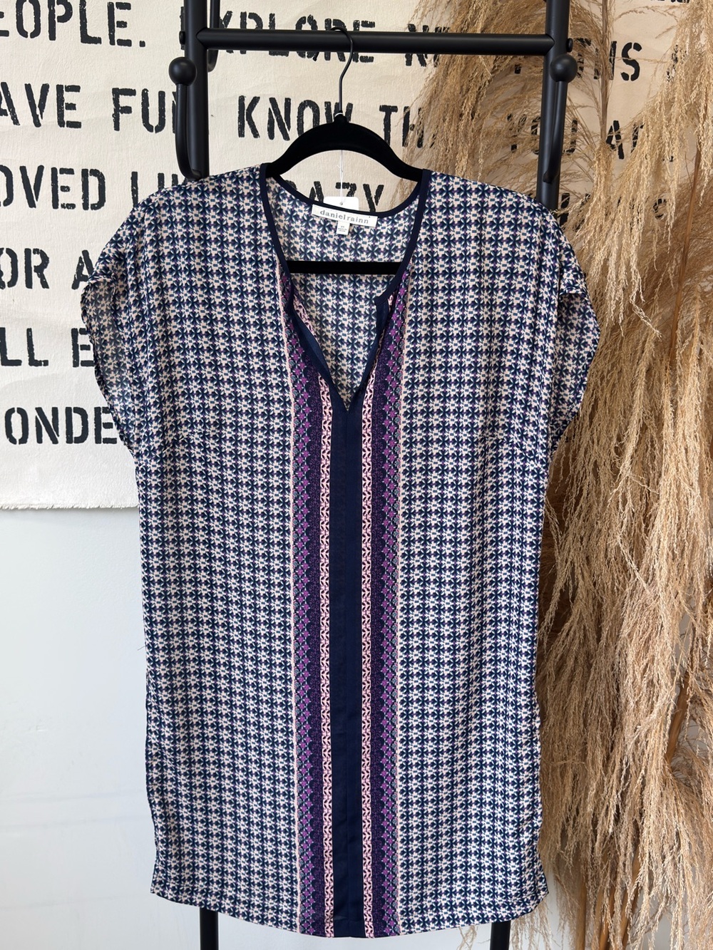 Anthropologie Daniel Rainn Navy, White & Purple Printed V-Neck Blouse